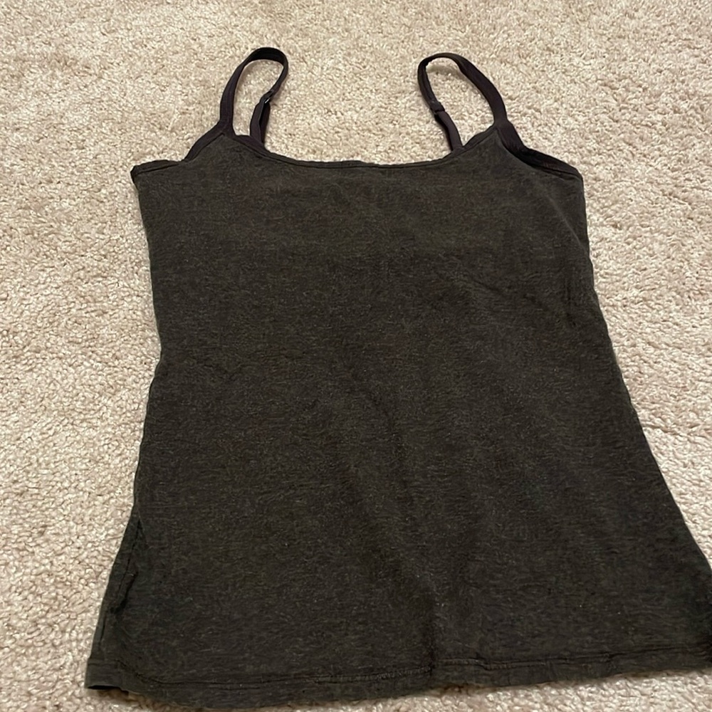 🎀PACT shelf bra tank XS